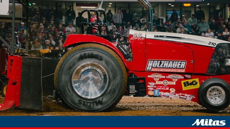 Mitas Dominates American Tractor Pulling Competitions